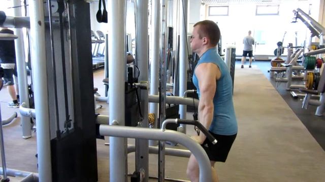 Мой блочный жим. 90х5. Собственный вес 73 кг.