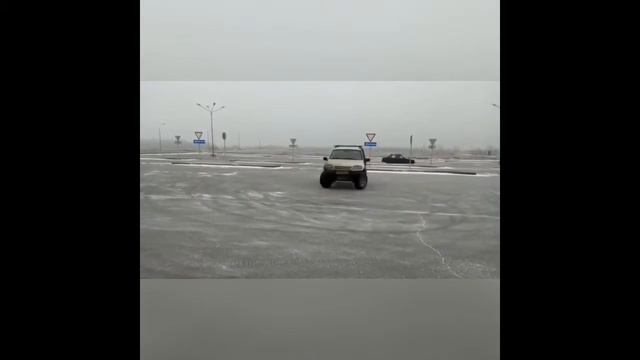 Дрифт нива.Шок чуть не перевернулся