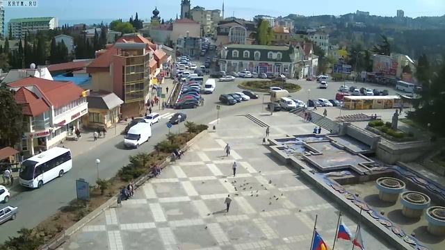 Вебкамера "Площадь Советская". Запись 18.04.2016 15:00:01