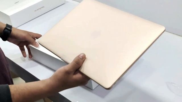 APPLE MACBOOK AIR MGND 3 | UNBOXING | MEGA.PK | BEST LAPTOPS PRICE IN PAKISTAN 2022