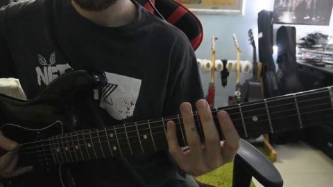 Как играть Кис Кис - Достало на гитаре