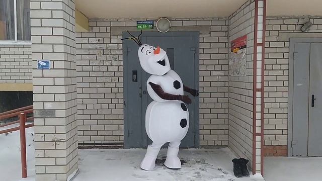 Ростовая кукла Олаф