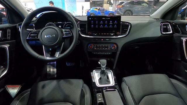2022 Kia Xceed 1.6 PHEV eMotion Premium Interior Exterior  Automobile Barcelona 2021