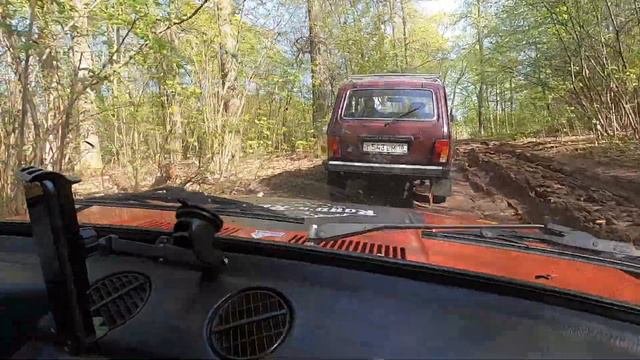 Offroad на Ваз 2101. Копейка не была к этому готова. Не повторяйте это)