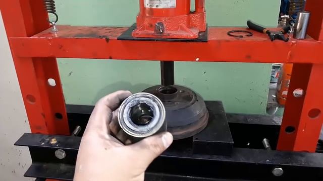 Ruido Llanta Trasera (Cambio rodamientos / cojinetes paso a paso)