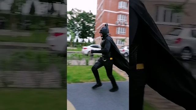 Серёгины 6 лет. Супергерои. Бэтмен в гостях