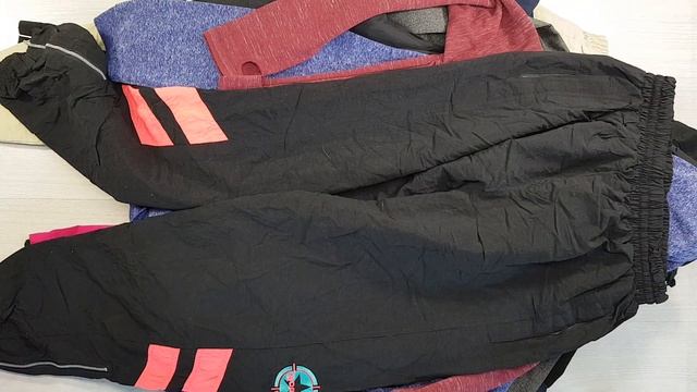 06927 Adult Sports Wear Спортивный микс мж HQ6 1400 кг  790 за кг  43 ед