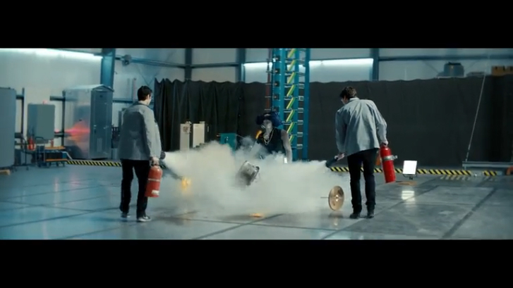 Невероятное - Как поймать молнию в бутылку - GE