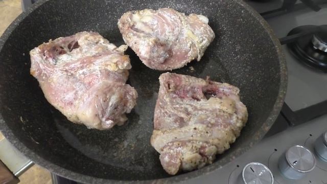 Натираем курицу крахмалом - пальчики оближешь от этой вкуснятины на ужин!
