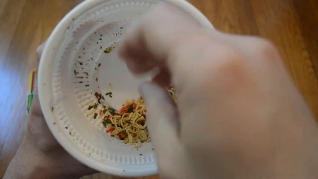 Unboxing Nongshim Bowl Noodle Soup Spicy Kimchi Flavor