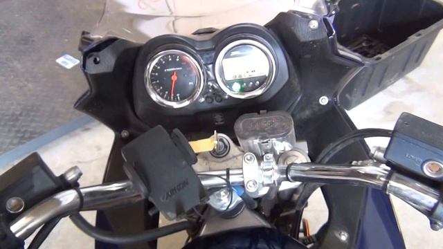 08 GSF1250S Engine running #436