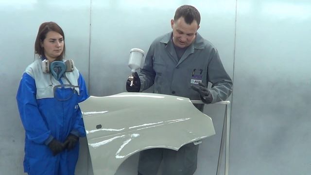 Грунт BODY 261 наносит Дарья, воспитатель ;)