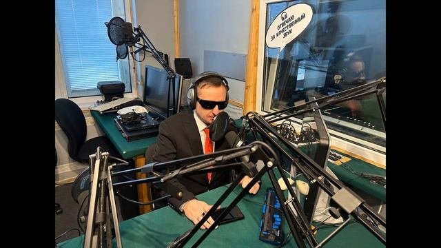 Популярная Певица Света в программе Виктора Тартанова Звёздная гостиная на Радио ВОС