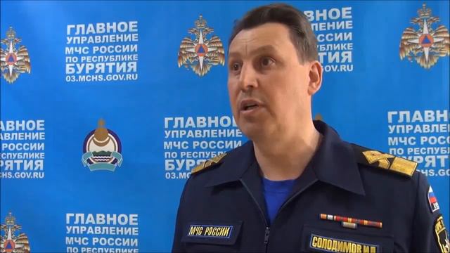 Спасение рыбаков на Байкале - комментарий МЧС