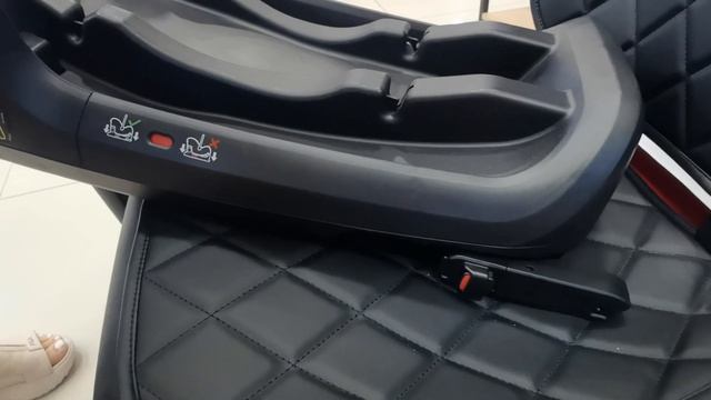 Обзор автолюльки с базой Isofix Bugaboo by Nuna Turtle Air