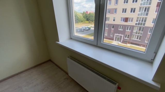 Продается однокомнатная комнатная квартира.