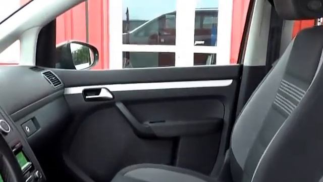 VOLKSWAGEN TOURAN  2.0 TDi Comfortline - D1 CARS int