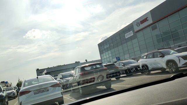 Не советую покупать китайца честный отзыв владельца Omoda s5 цена 1 ТО пробег 10к