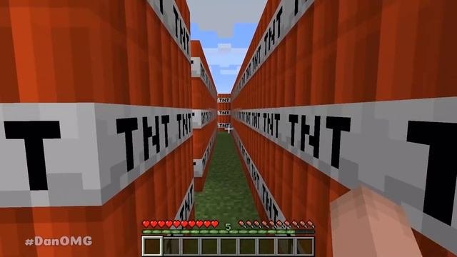 Minecraft SECRET MAZE TO FAMILY CHALLENGE in minecraft ?  Noob vs Pro vs Hacker in Minecraft