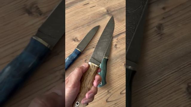Хорошие Ножи из дамасской стали