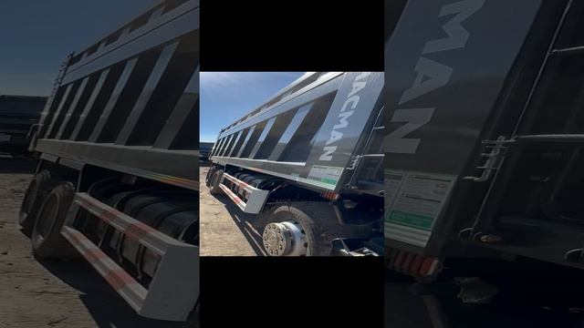 Самосвал Shacman X3000 8x4