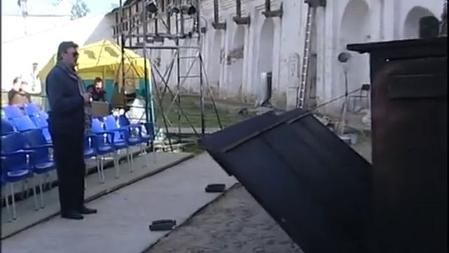 Специальный репортаж о спектакле  "Ричард II" в постановке Зураба Нанобашвили