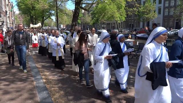 Sacramentsprocessie Onze Lieve Vrouwekerk