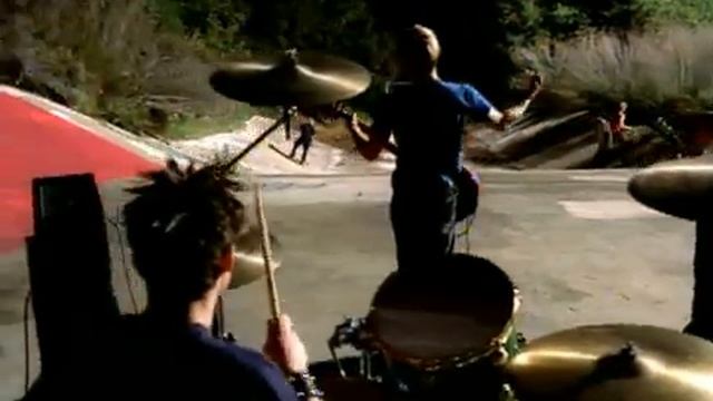 Avril Lavigne - Complicated - 360HD - [ VKlipe.org ].mp4