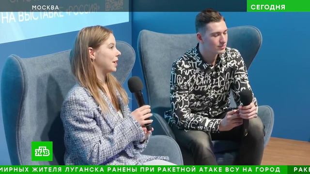 Анастасия Мишина и Александр Галлямов встретились с юными фигуристами из Иваново в павильоне Газпром