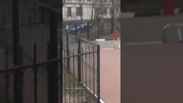 2 алкаша дворника