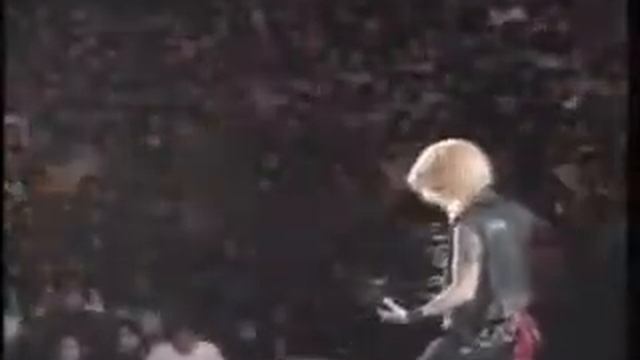 Guns N Roses   Bass Solo by Duff McKagan