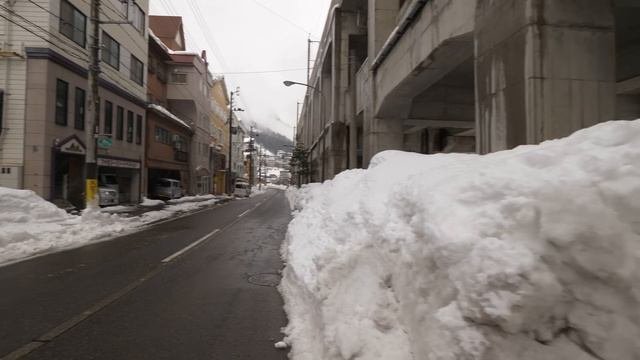4K Walking in Yuzawa Niigata. Snow snow more snow and water4K