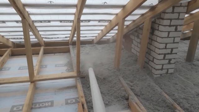 Дом в Медовке, утепление кровли. КП Изумрудный.