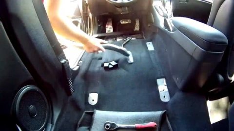 Car interior washing / стирка обшивки сидений