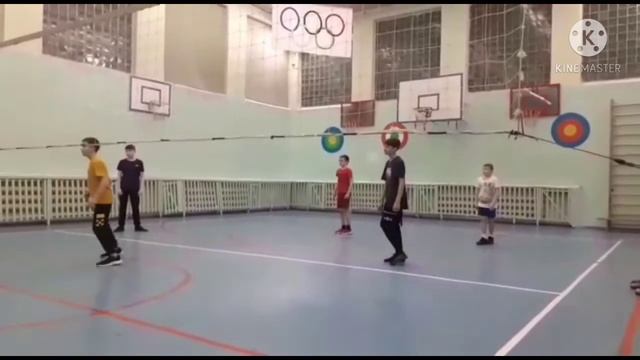Школьные соревнования по пианерболу. 7в