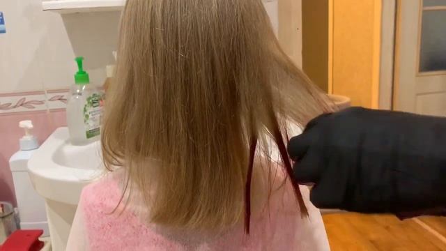 КАК Я ПОКРАСИЛА ВОЛОСЫ. ПЕРВАЯ ПОКРАСКА. РОЗОВЫЙ ЦВЕТ