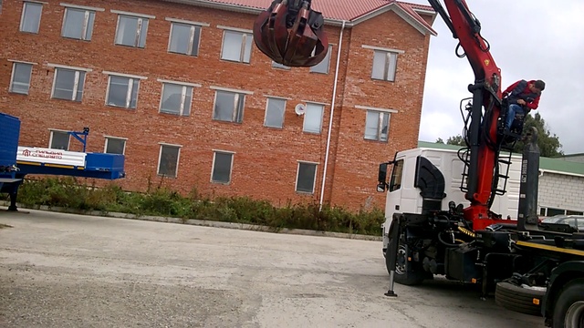 Ремонт гидроманипулятора Epsilon   мультилифта Hiab
