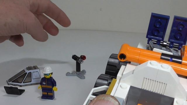 Lego 60225  Rover Testing Drive  Review!!!