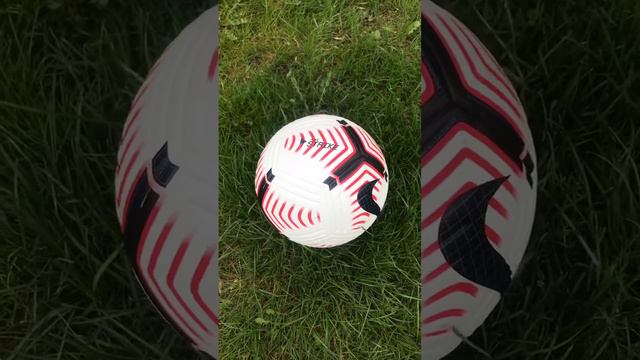 Футбольный мяч для игры в футбол спортивнвый игропвой Nike Flight найк флайт размер 5