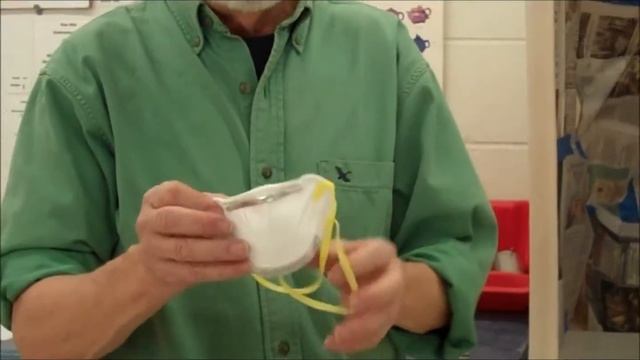 Spraying glazes using the HVLP spray gun