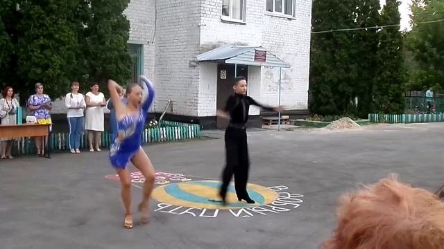 танец на выпускной 2019