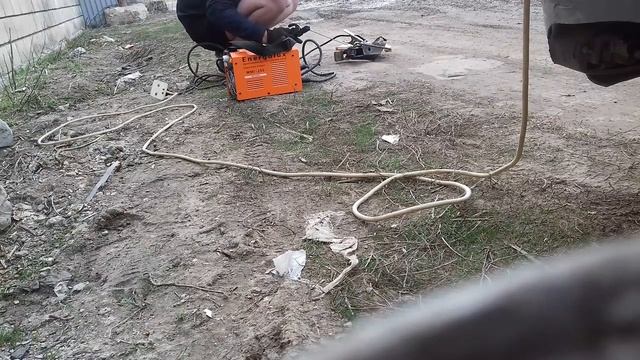 инвертор 12в -220в часть 2тянет сварочные!!!