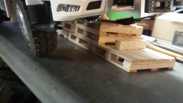 Tamiya Arocs 3348 Lesu Hydraulic 6x6