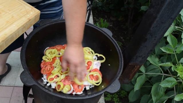 Хашлама или мясо с овощами в казане.mp4