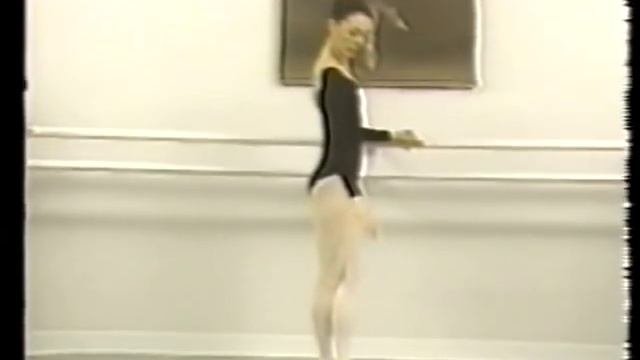 Battement developpe and demi rond. 3 класс. G.Mezentseva.