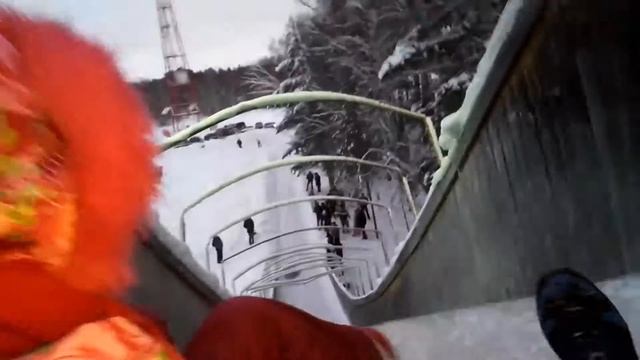 На горочке в подгородке.