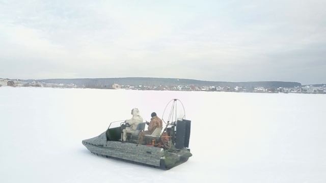 Аэролодка Берег 420 (27 л.с)