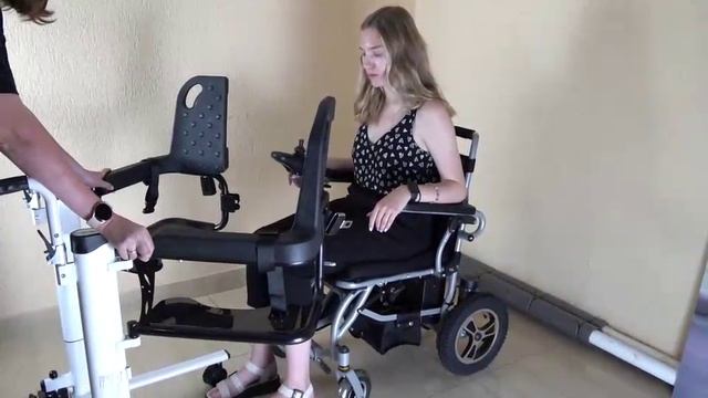 Кресло-стул с санитарным оснащением (пересаживатель) Ortonica TU 13