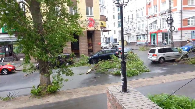 Последствия урагана в Нижнем Новгороде