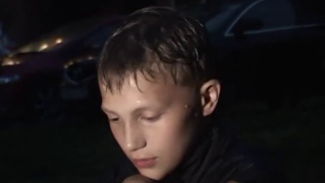Мама выгнала из дома собаку..../The story about the boy and his dog.